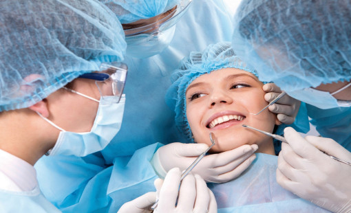 surgery-projetamos-sorrisos-dental-e1445169758268.jpg